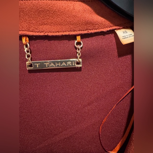 Elegant burnt orange jacket - Picture 2 of 3